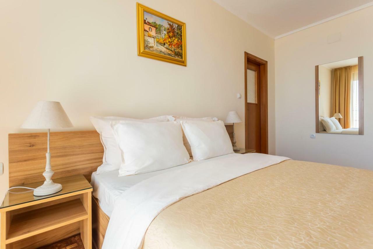 Appartamento La Casa Primorsko Esterno foto